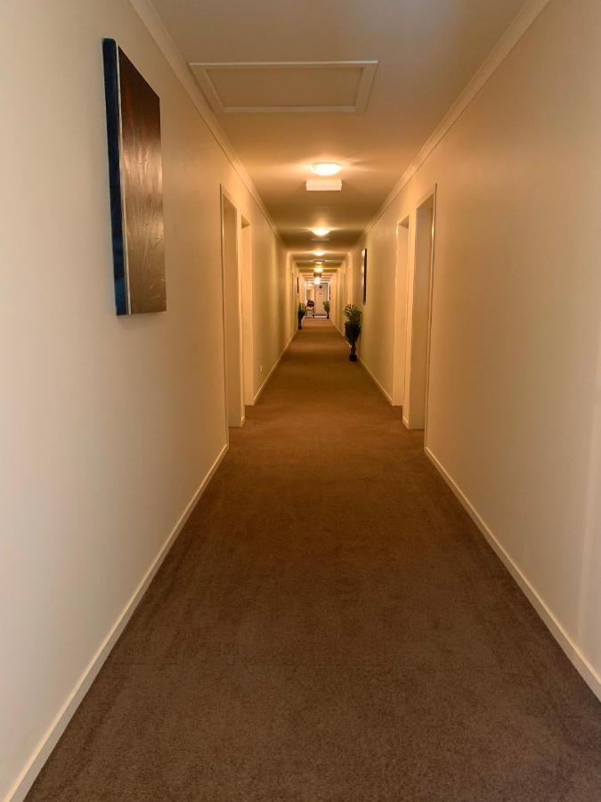 B-Ks Premier Motel Palmerston North Bagian luar foto