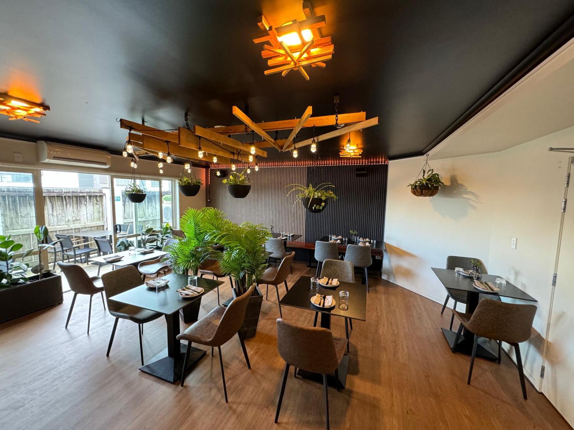 B-Ks Premier Motel Palmerston North Bagian luar foto
