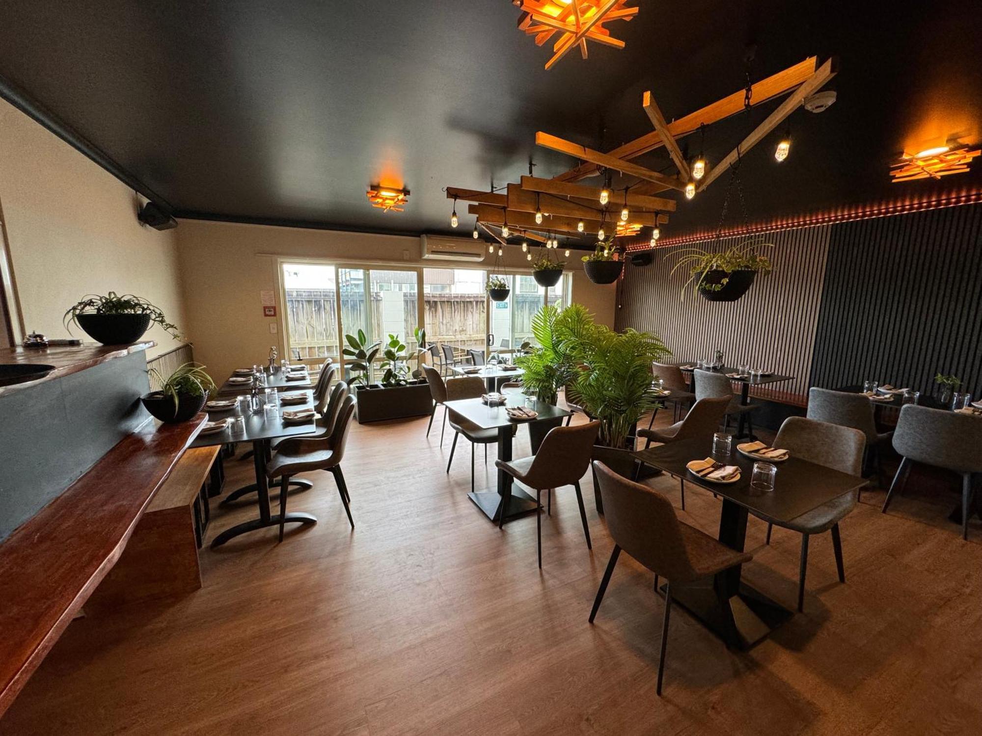 B-Ks Premier Motel Palmerston North Bagian luar foto